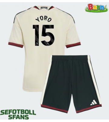 Manchester United Leny Yoro #15 Tredjeställ Barn 2026-27 Kortärmad (+ Korta byxor)